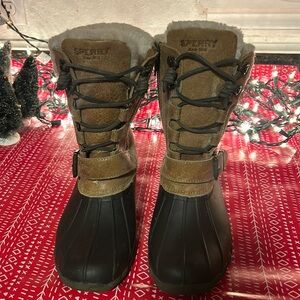 Sperry  boots size 6.5